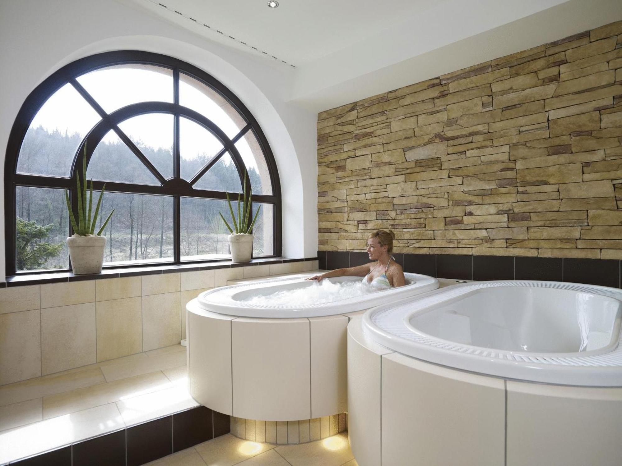 Naturhotel Ruegers Forstgut Mespelbrunn Zewnętrze zdjęcie